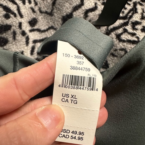 Aerie ladies size XL workout bra (fits like a lrg) BNWT - Picture 3 of 3